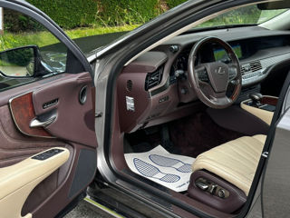 Lexus LS Series foto 6