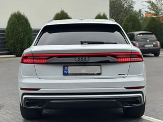 Audi Q8 foto 5