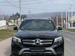 Mercedes GLC foto 1