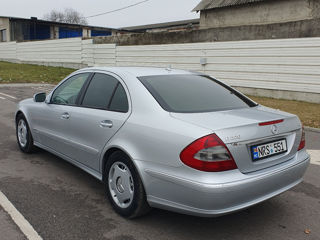 Mercedes E-Class foto 3