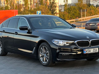 BMW 5 Series foto 2