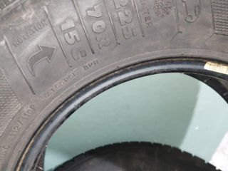 Зимние шины 225 /70 R15C в хорошем состоянии foto 2