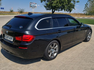 BMW 5 Series foto 3