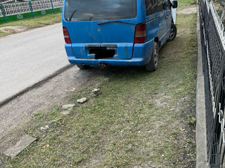 Mercedes Vito foto 2