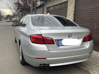 BMW 5 Series foto 3