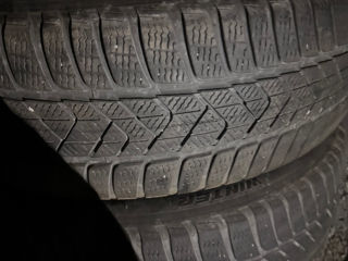 Anvelope/ iarnă/ Pirelli 225/60/R18 foto 7