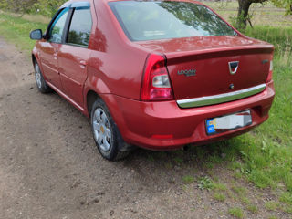 Dacia Logan foto 8