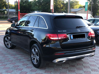 Mercedes GLC foto 3