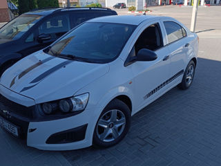 Chevrolet Aveo foto 4