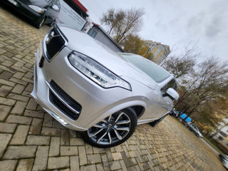 Volvo XC90 foto 5