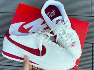 Nike Cortez Vintage Valentines foto 1