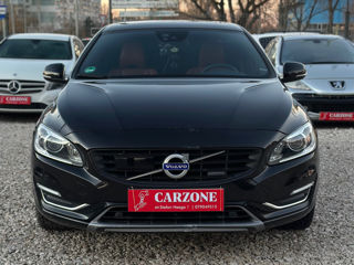 Volvo V60 foto 2