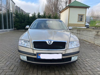 Skoda Octavia foto 2