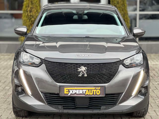 Peugeot 2008 foto 2