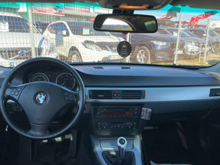 BMW 3 Series foto 7