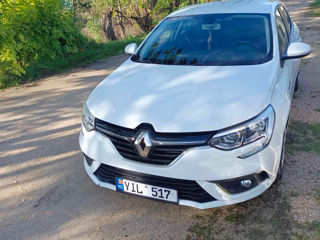 Renault Megane foto 1