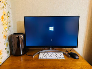 Mac Pro 2013/ LG 27BK85U - W 4K