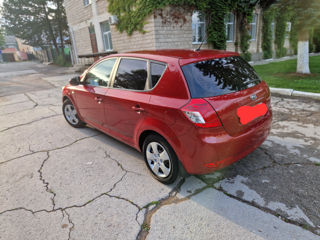 KIA Ceed foto 3