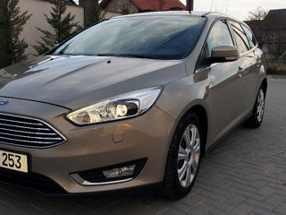 Ford Focus foto 2