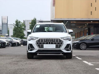 Audi Q3 foto 1