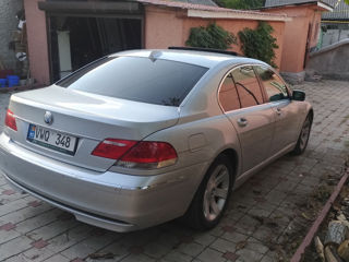 BMW 7 Series foto 6