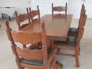 Masa cu 6 scaune,lemn masiv. foto 2