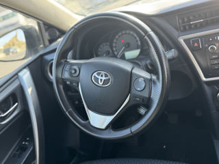 Toyota auris liber spre chirie foto 19