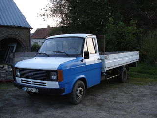 Ford transporter foto 1