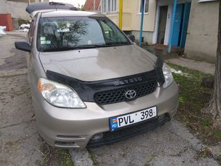 Toyota Matrix foto 2