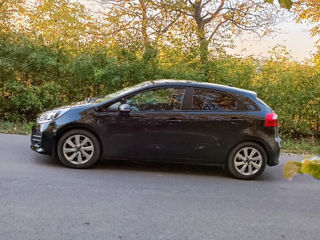 KIA Rio foto 9