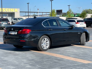 BMW 5 Series foto 4