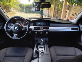 BMW 5 Series foto 5