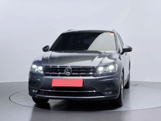 Volkswagen Tiguan foto 3