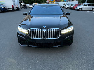 BMW 7 Series foto 2