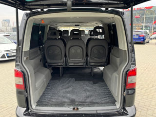 Volkswagen Caravelle foto 16