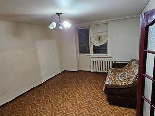 Apartament cu 2 camere, 60 m², Centru, Bălți foto 2