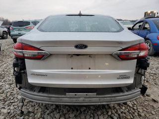 Ford Fusion foto 4