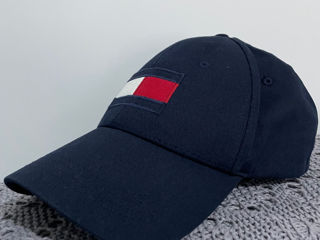 Tommy Hilfiger