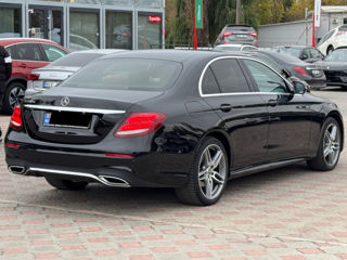 Mercedes E-Class foto 4