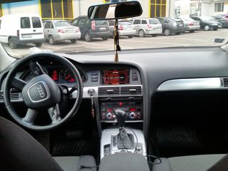 Audi A6 foto 7