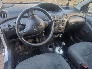 Toyota Yaris foto 3