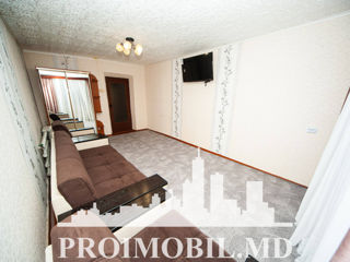 Apartament cu 3 camere, 70 m², Botanica, Chișinău foto 2