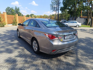 Hyundai Sonata foto 3