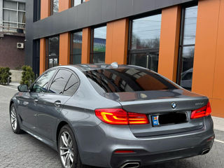 BMW 5 Series foto 6