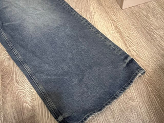 Vând pantaloni large de la Zara originali cu 1200 lei
