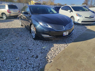 Lincoln MKZ foto 1