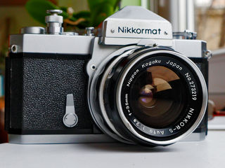 Nikon F;Nikkor 50mm f1.4;Nikkor 135mm/2.8;Nikon f55 kit AF;Nikkor28-80m 1:3.5-5.6G;Nikkor 35mm f1.8 foto 4