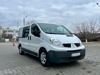 Renault Trafic foto 2