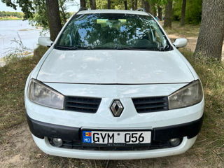 Renault Megane foto 4