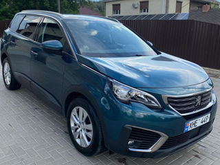 Peugeot 5008 foto 2